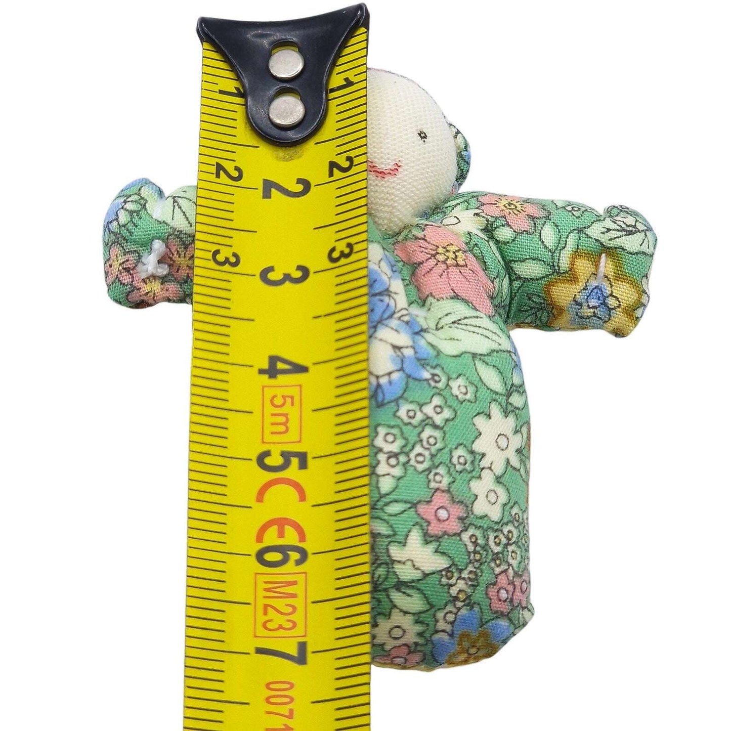 Poupées Artisanales pour Dissiper les Soucis