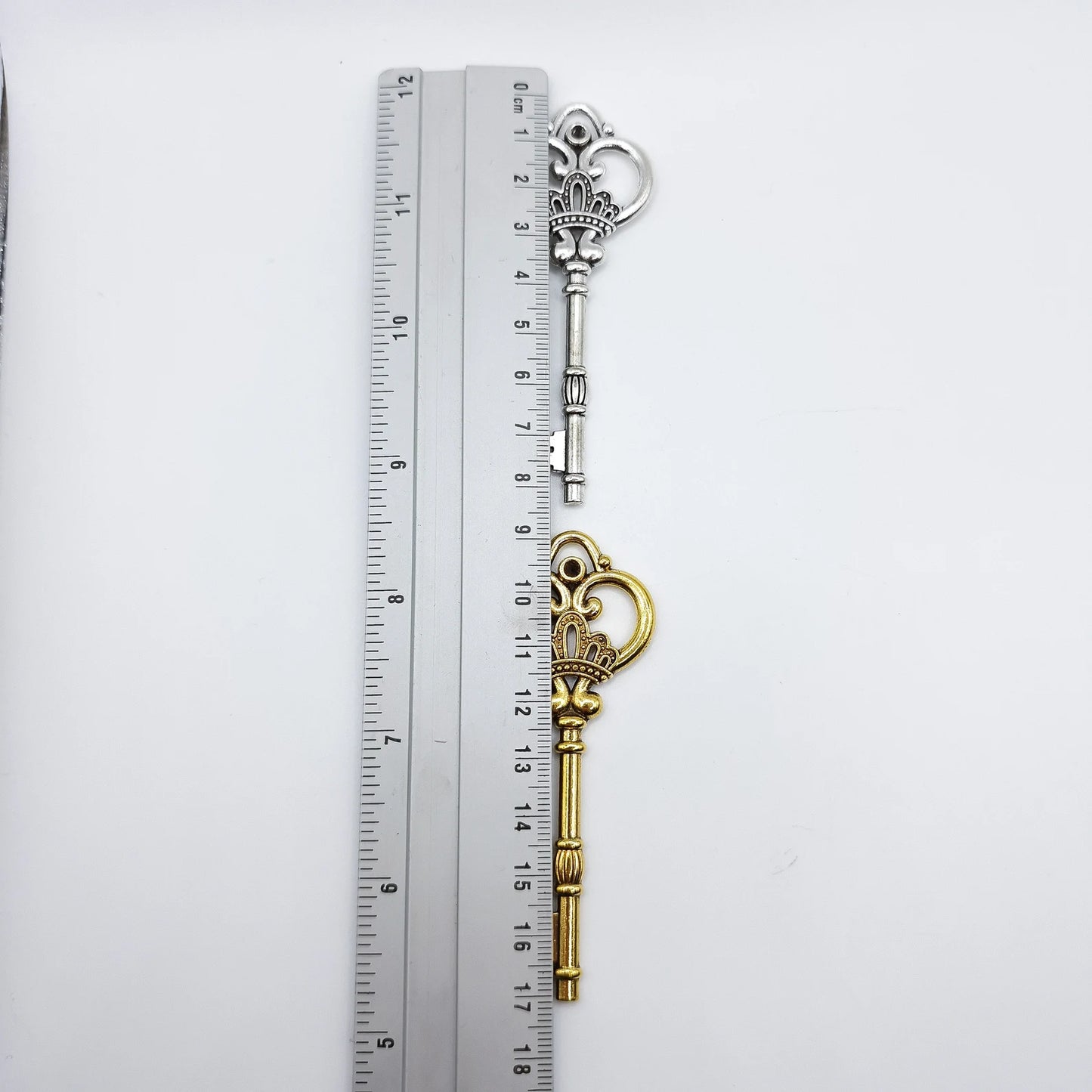 Pendentif GRANDE CLE