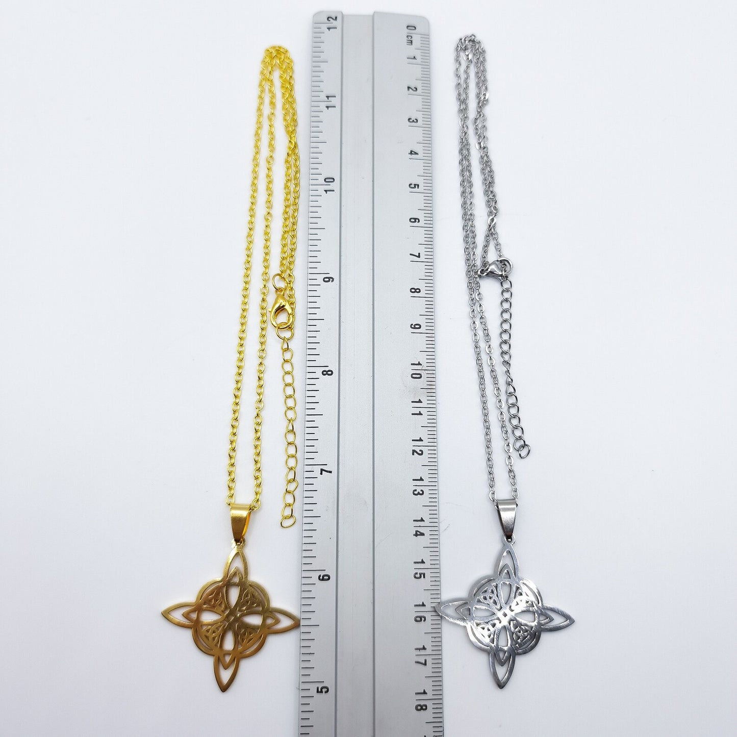 Colliers NOEUD DE SORCIERE