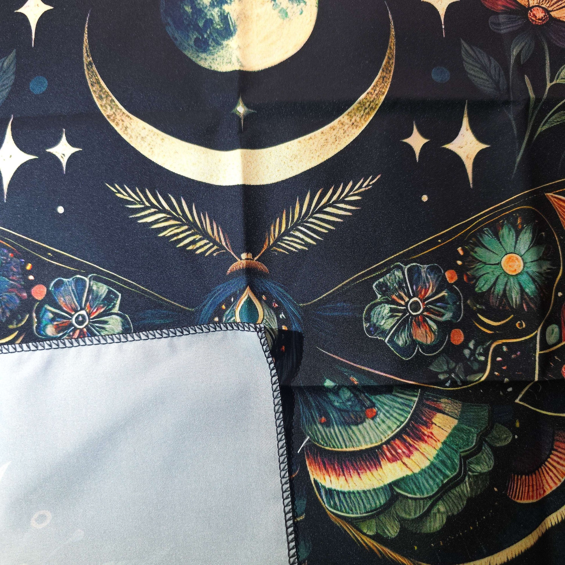 Nappe de Tarot PAPILLON LUNAIRE