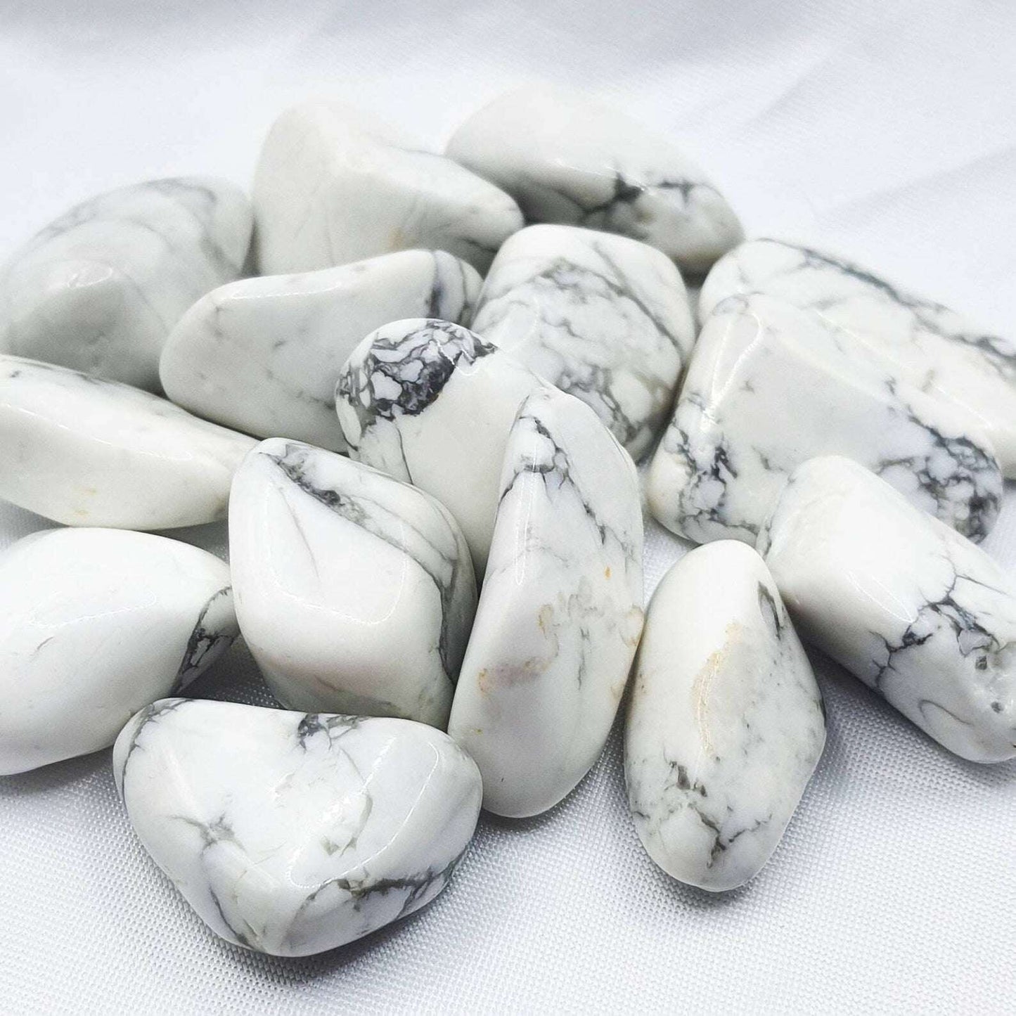 Pierre Roulée HOWLITE BLANCHE