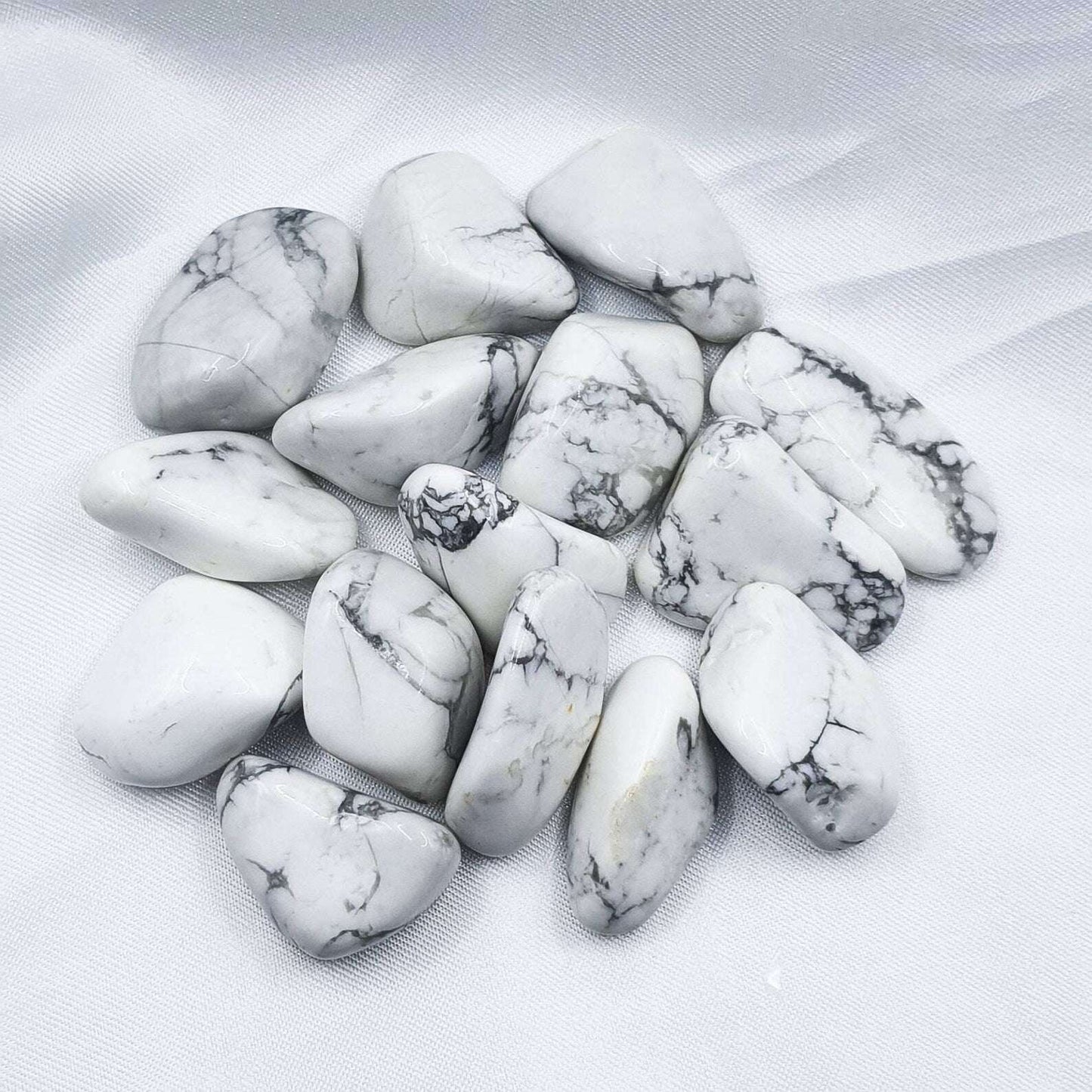 Pierre Roulée HOWLITE BLANCHE