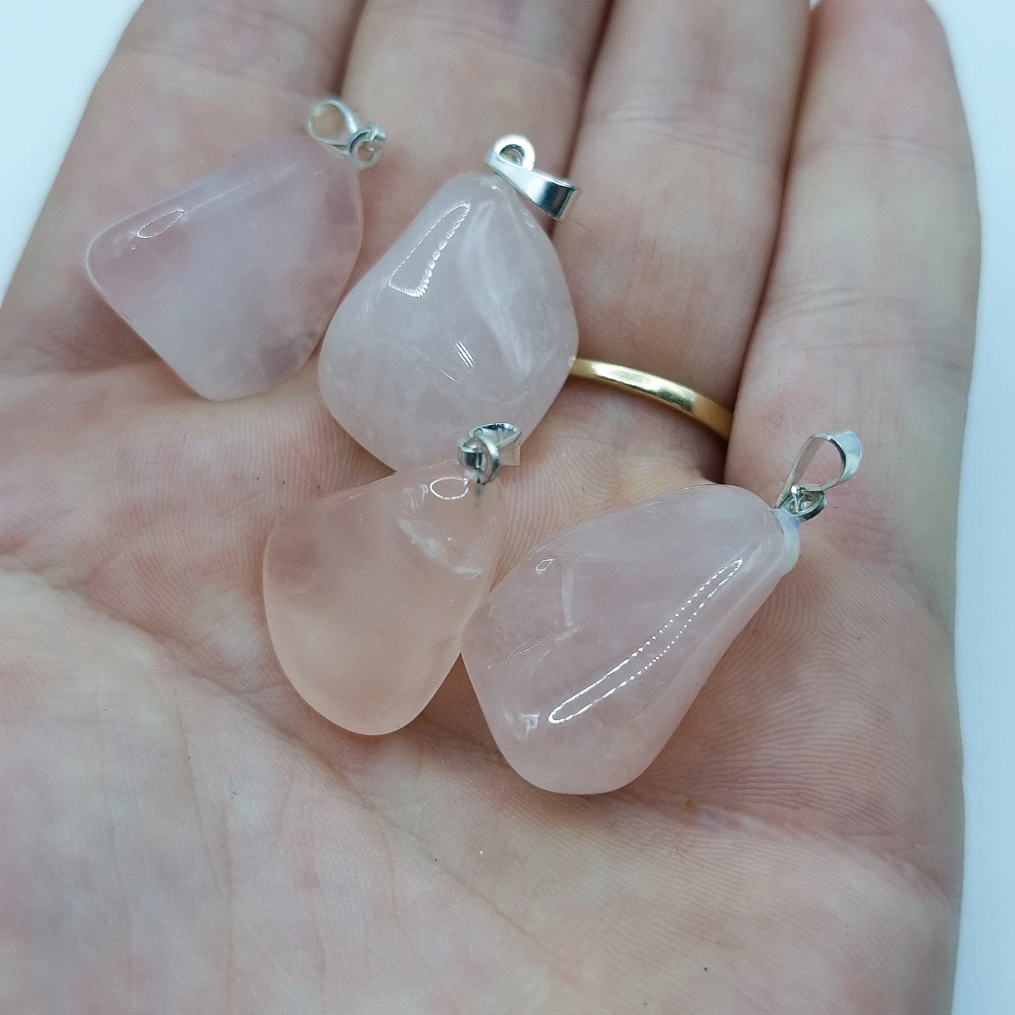 Pendentif QUARTZ ROSE A