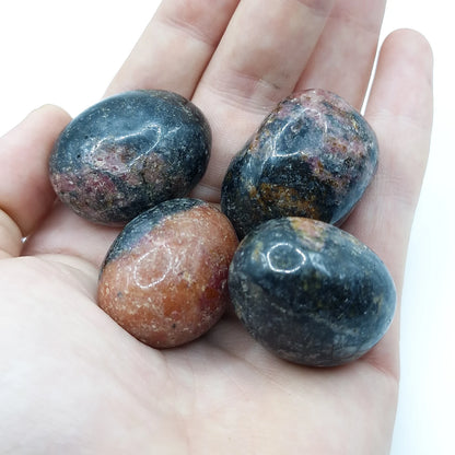 Pierre Roulée RHODONITE A